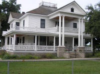 Historic Clifford House on N. Bay Street