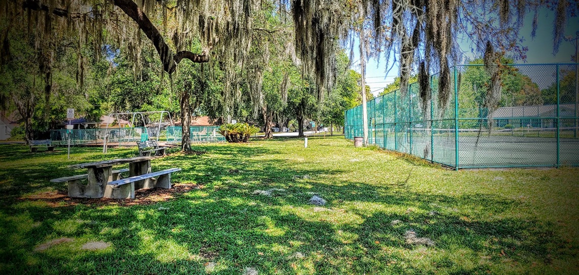 Elizabeth Circle Park located in the Eustis community